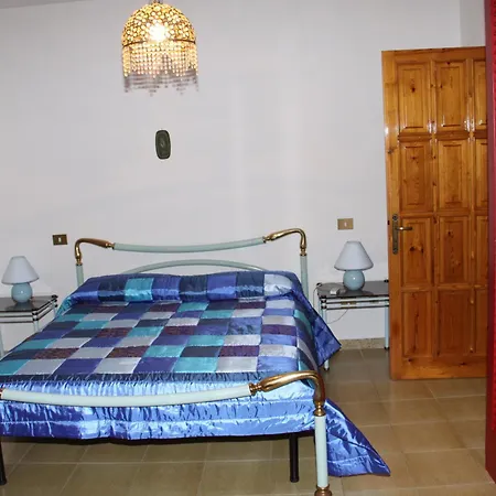 Bed and Breakfast Adelina Porto Columbu - Perd'E Sali