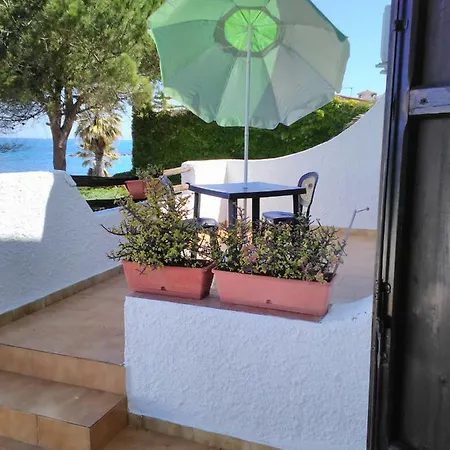 Adelina Bed & Breakfast Porto Columbu - Perd'E Sali