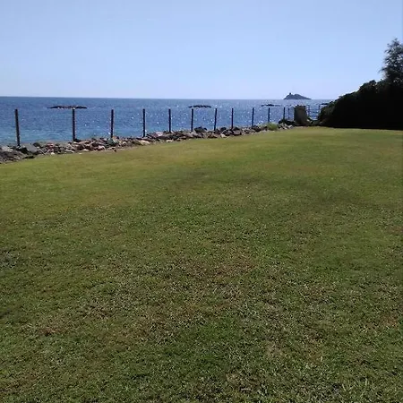 Bed and Breakfast Adelina Porto Columbu - Perd'E Sali