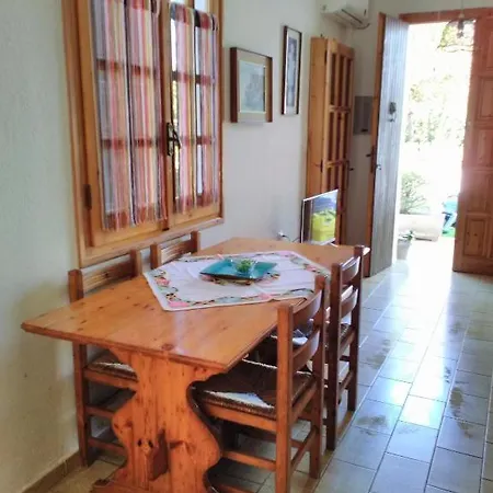 Bed & Breakfast Adelina *