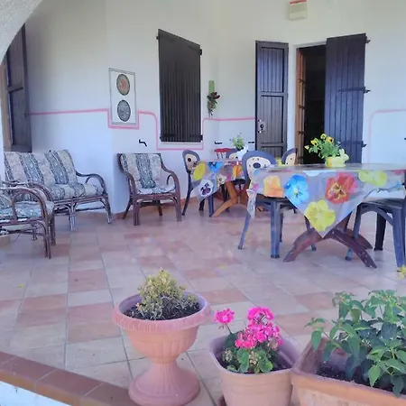 Adelina 3*