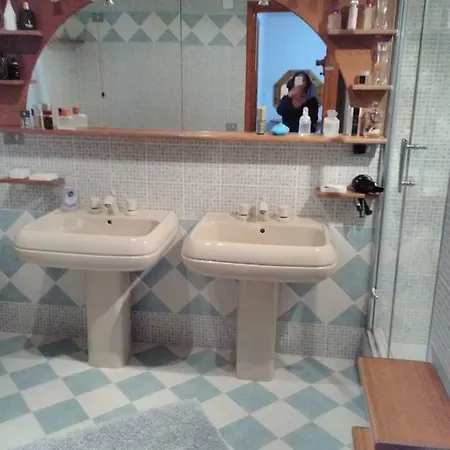 Bed & Breakfast Adelina Porto Columbu - Perd'E Sali