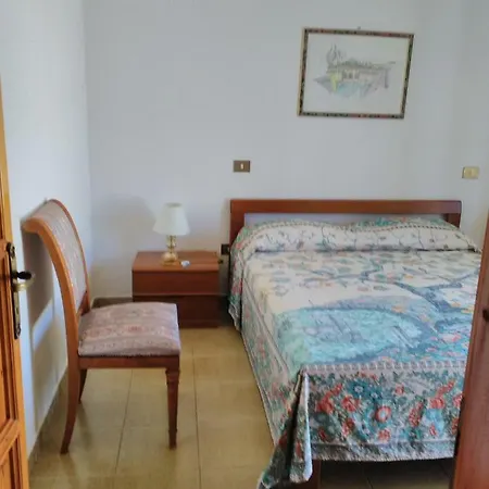 فندق مبيت وإفطار Adelina Porto Columbu - Perd'E Sali