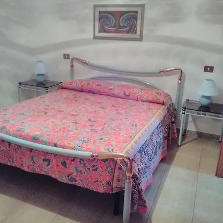 Adelina Bed & Breakfast Porto Columbu - Perd'E Sali